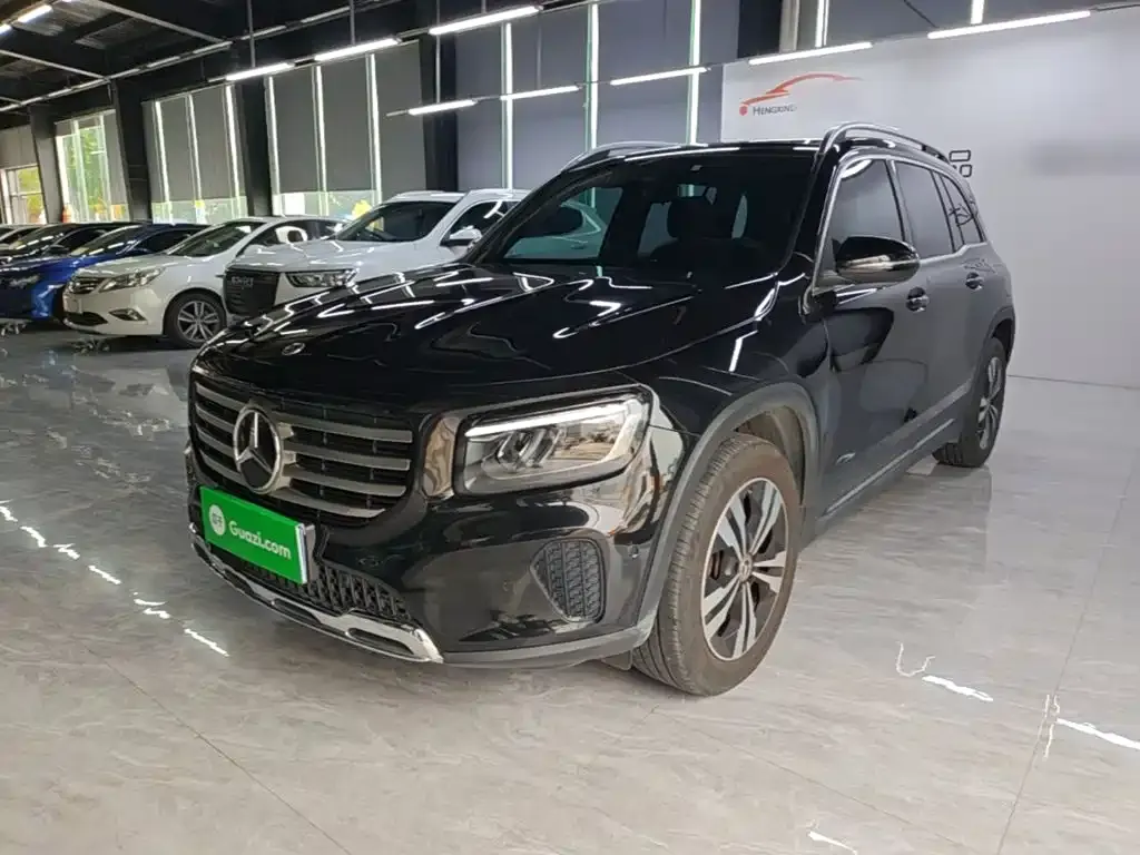 Mercedes-Benz GLB — фото 10