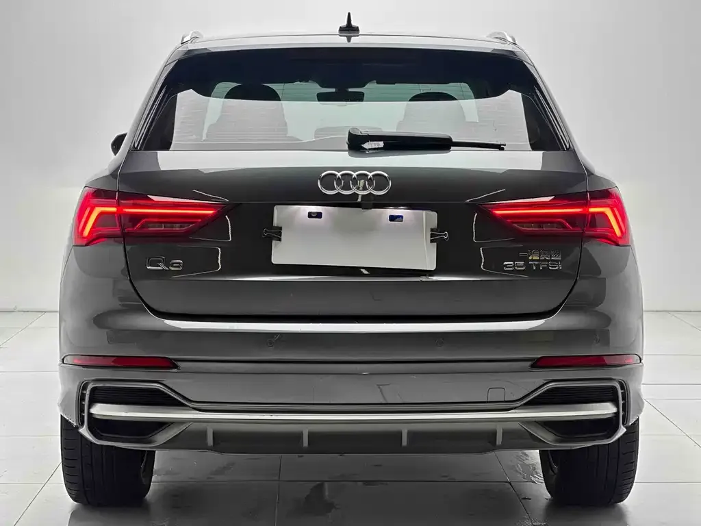 Audi Q3 — фото 2