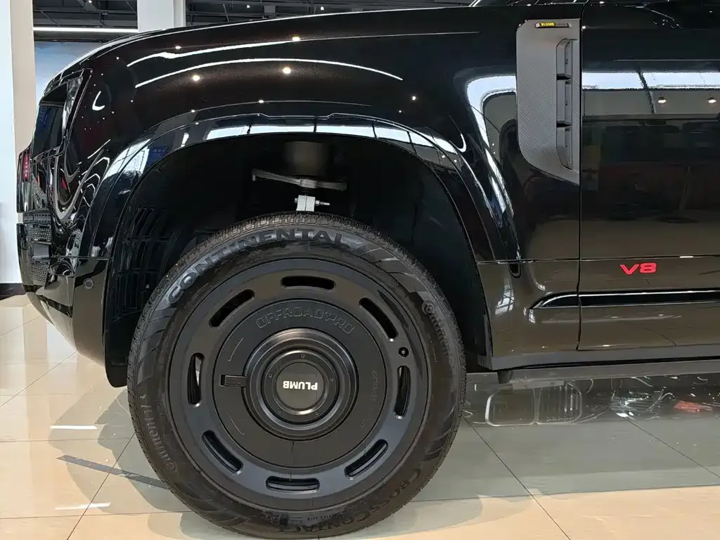 Land Rover Defender — фото 4