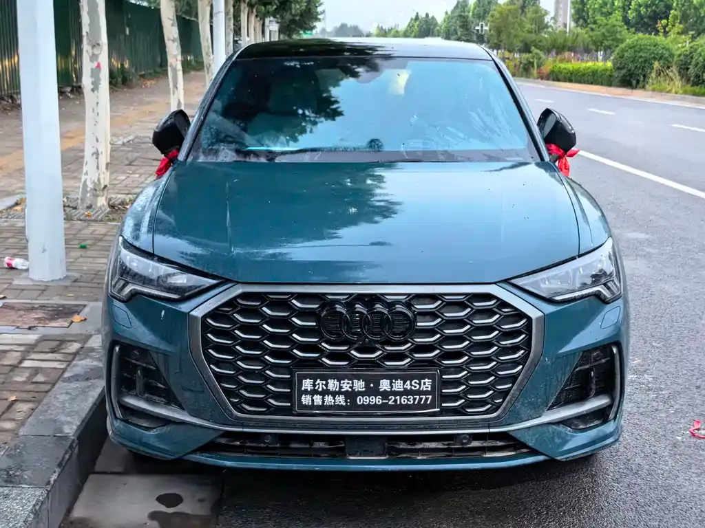 Audi Q3 Sportback — фото 9