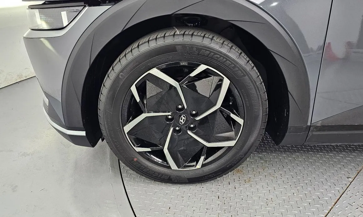 Hyundai Ioniq5 — фото 4