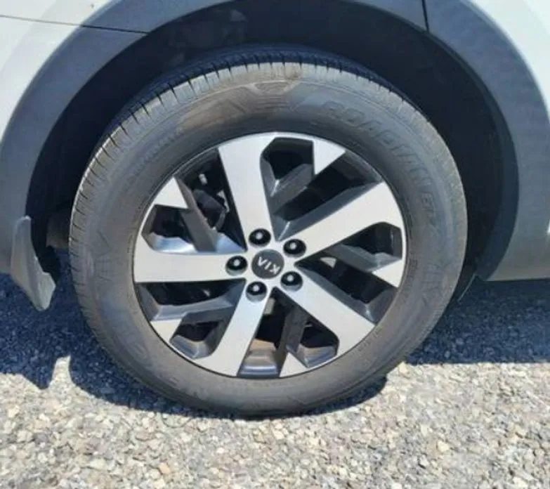 Kia Sorento — фото 2