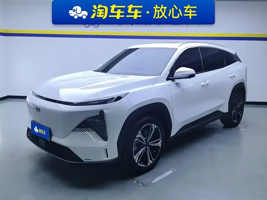 Geely Galaxy L7 — фото 1
