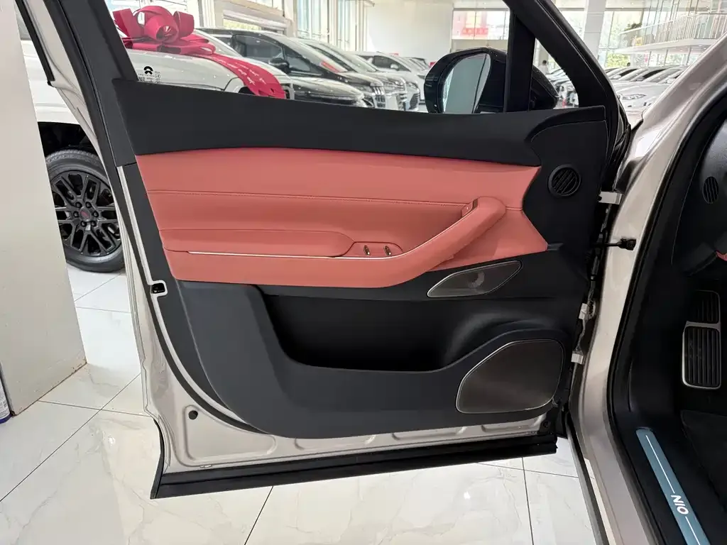 NIO EC7 — фото 8