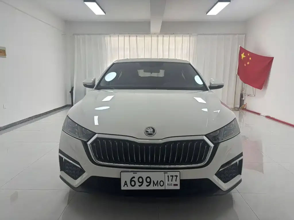Skoda Octavia — фото 3