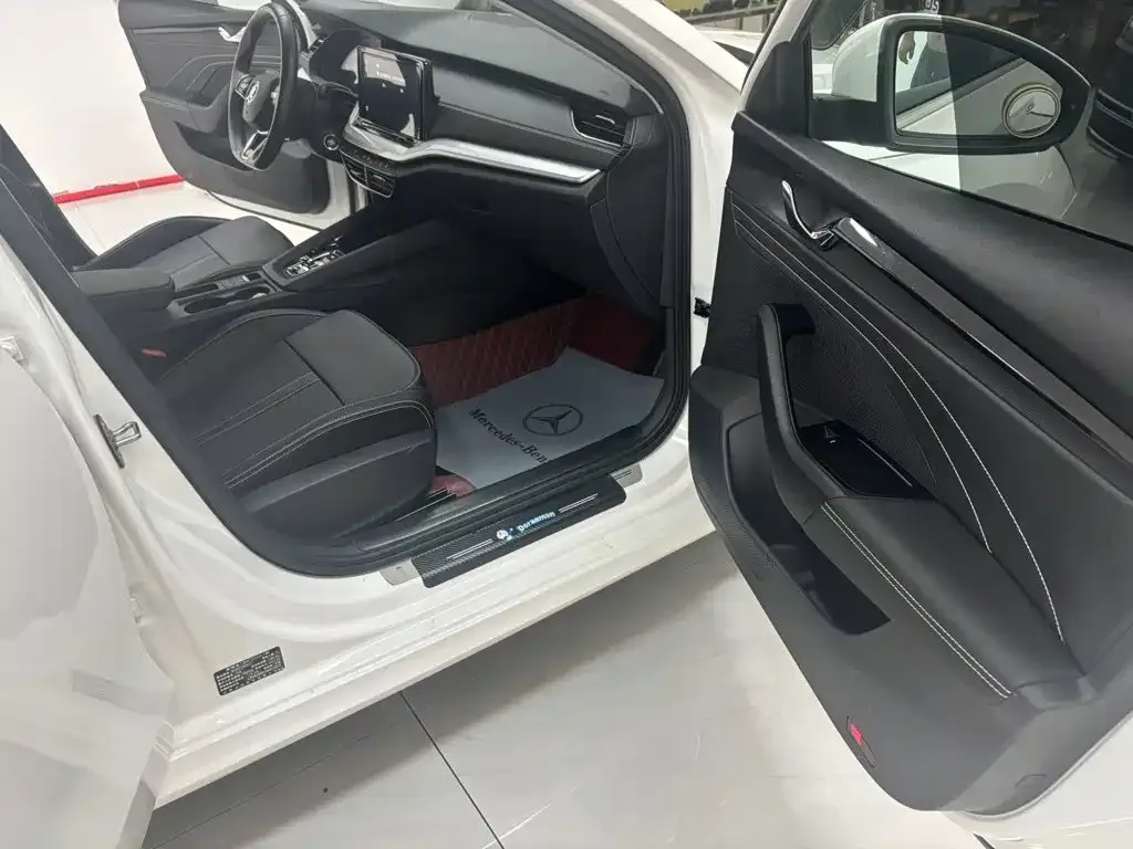 Skoda Octavia — фото 6