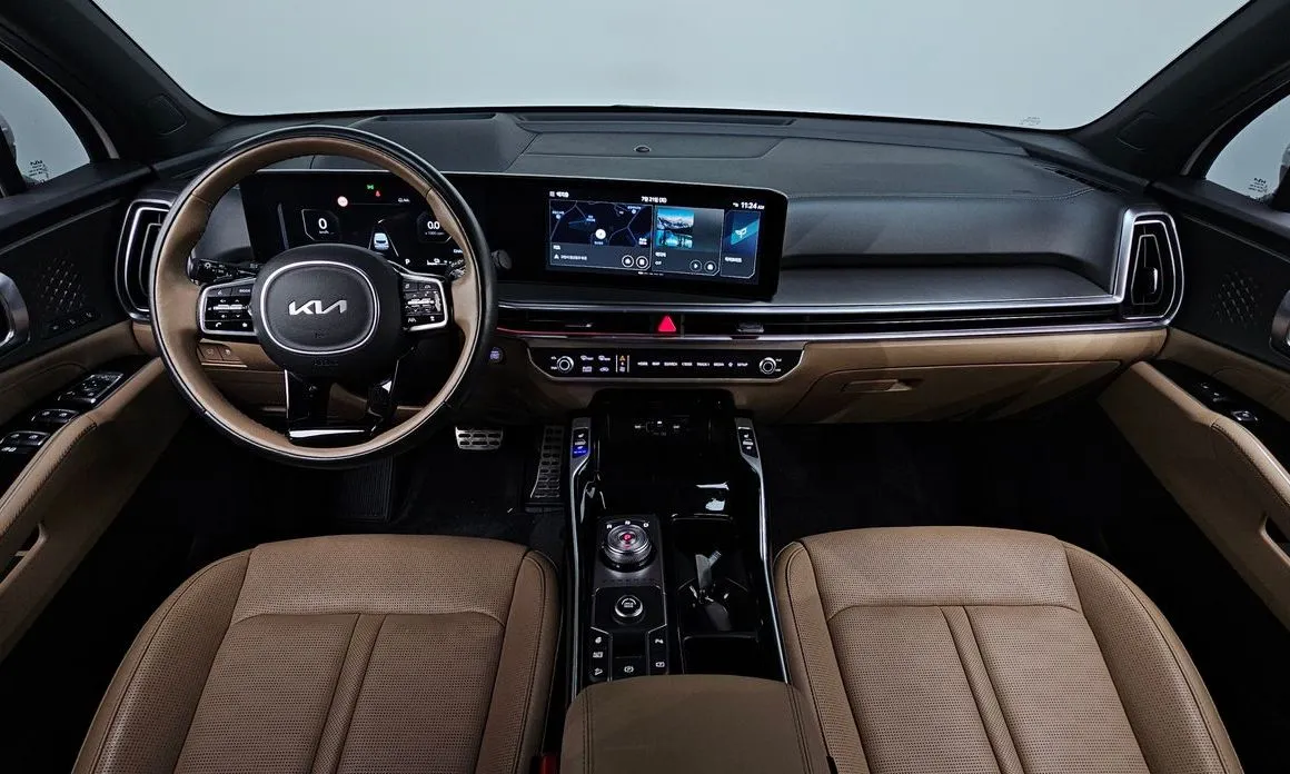 Kia Sorento — фото 10