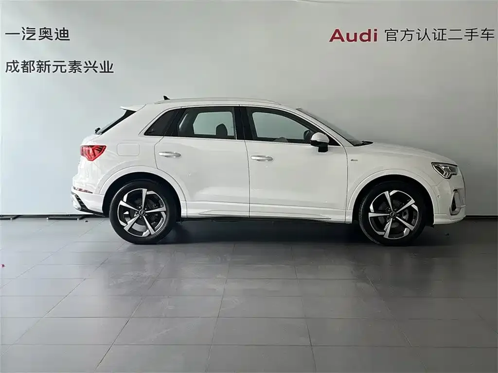 Audi Q3 — фото 4
