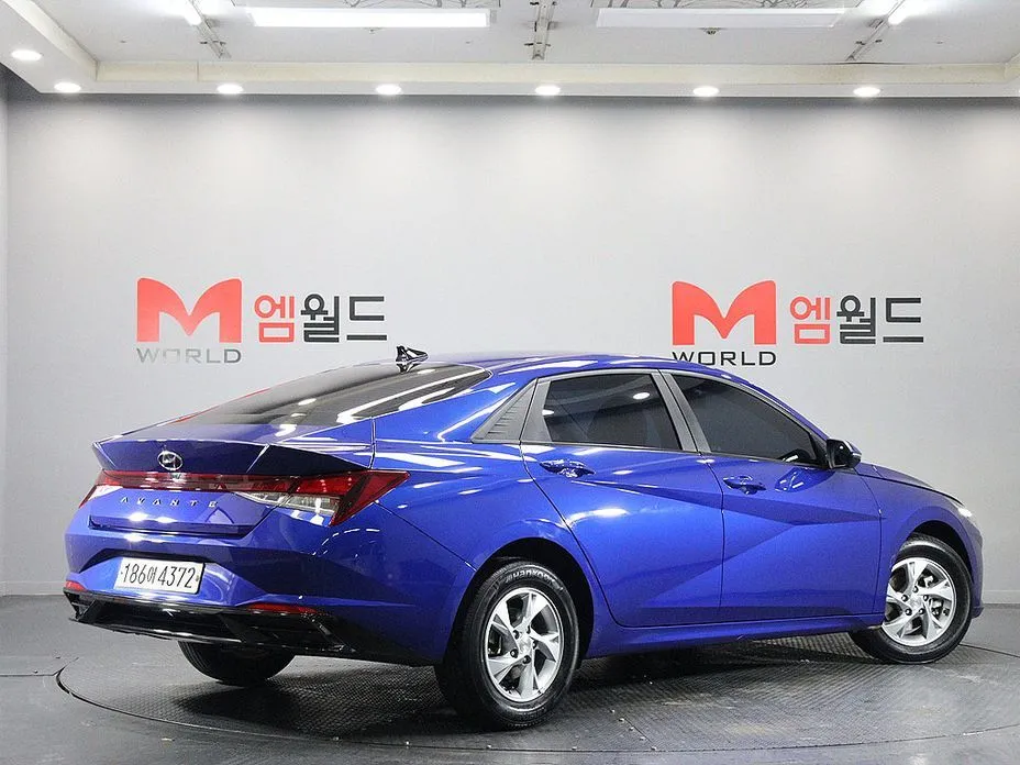 Hyundai AVANTE 2021 из KR, фото 4