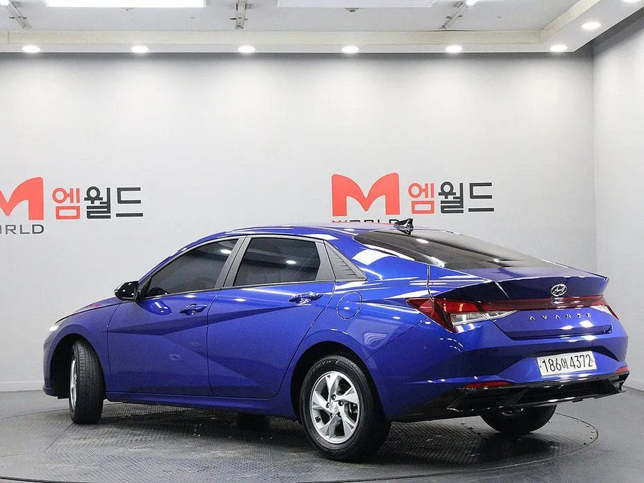 Hyundai AVANTE 2021 из KR, фото 6