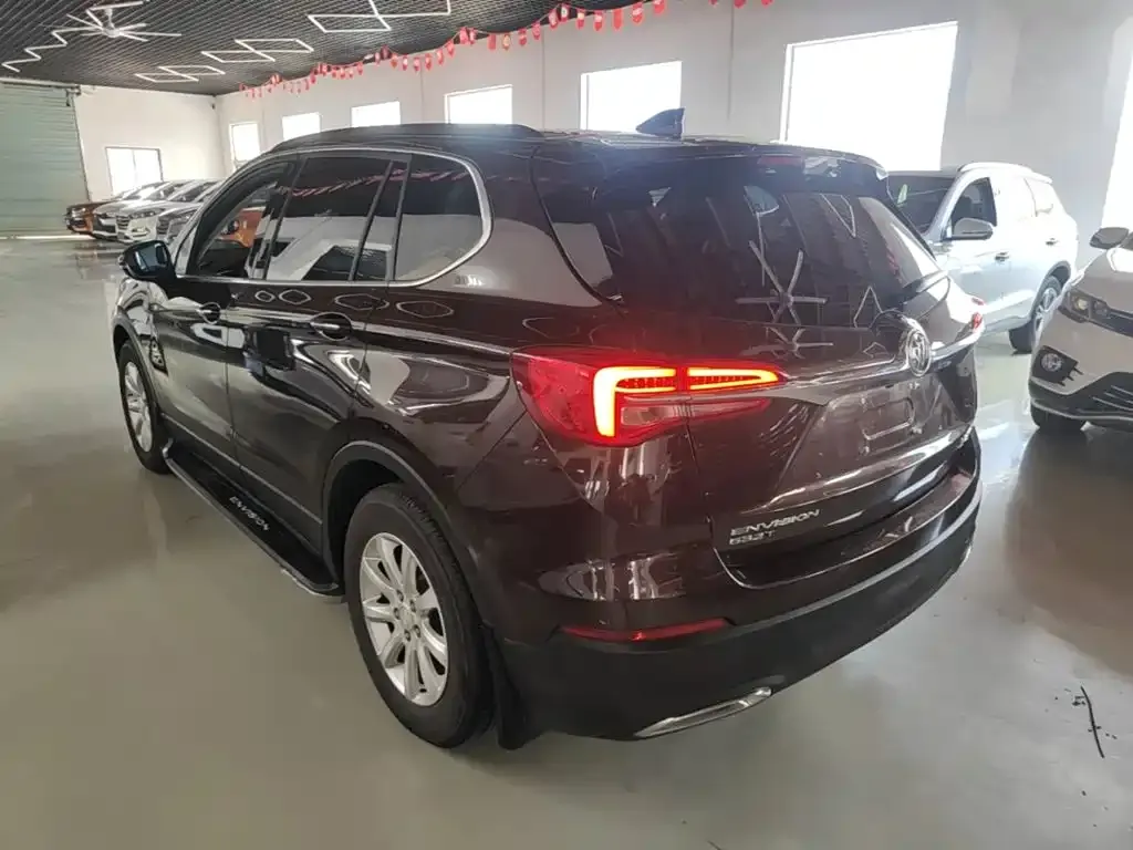 Buick Envision Plus — фото 6