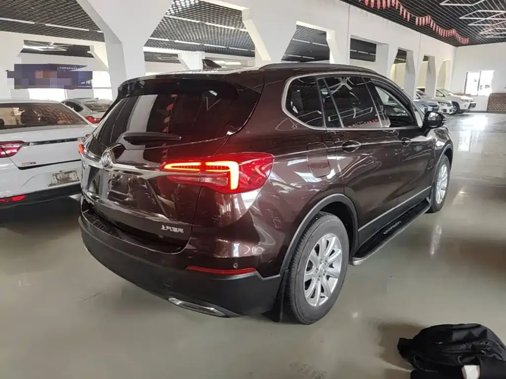 Buick Envision Plus — фото 9