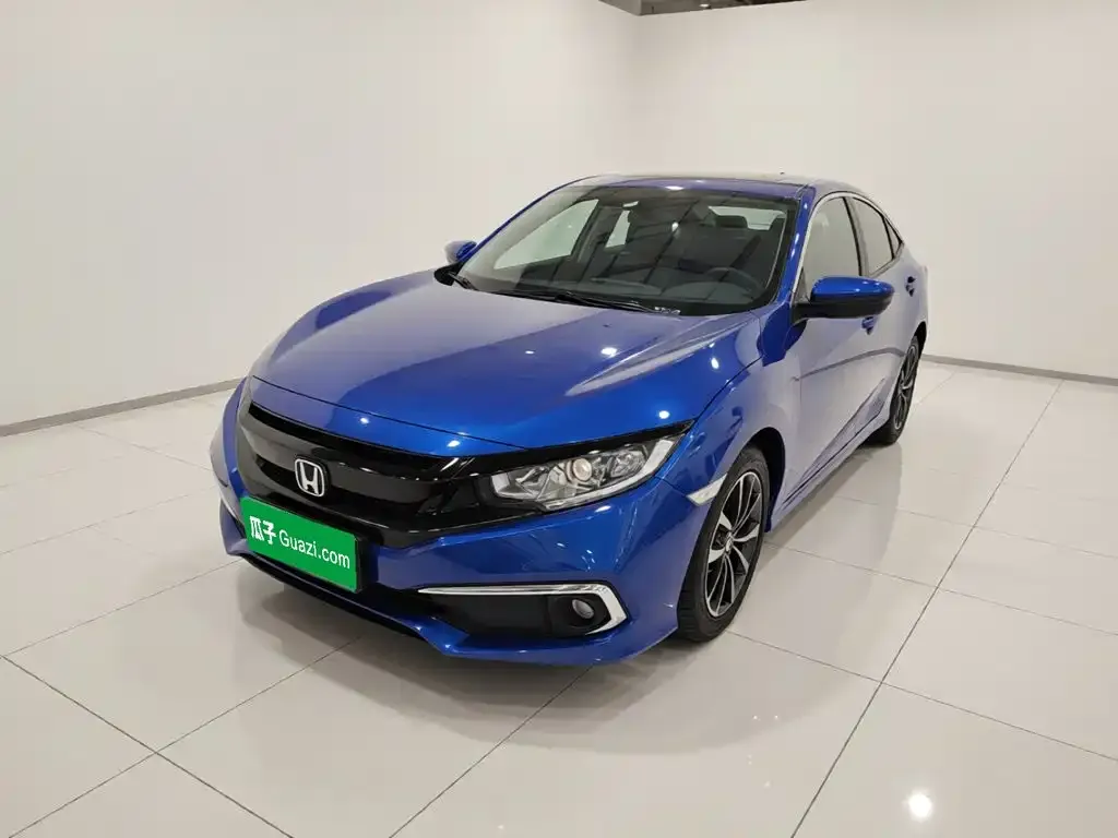 Honda Civic — фото 1