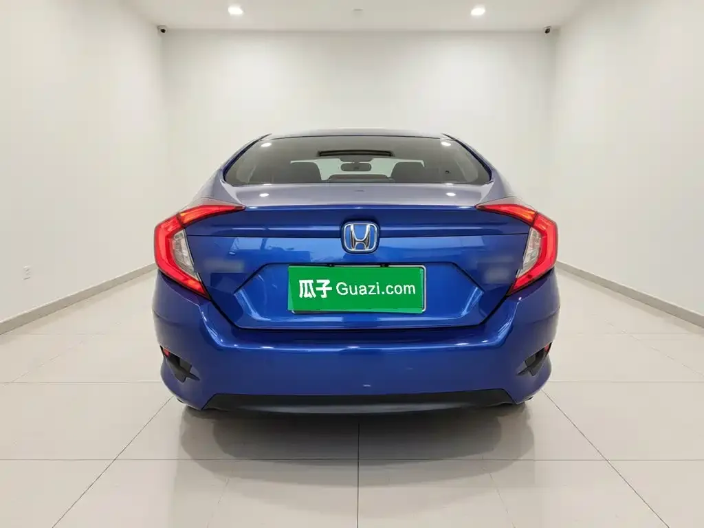 Honda Civic — фото 3