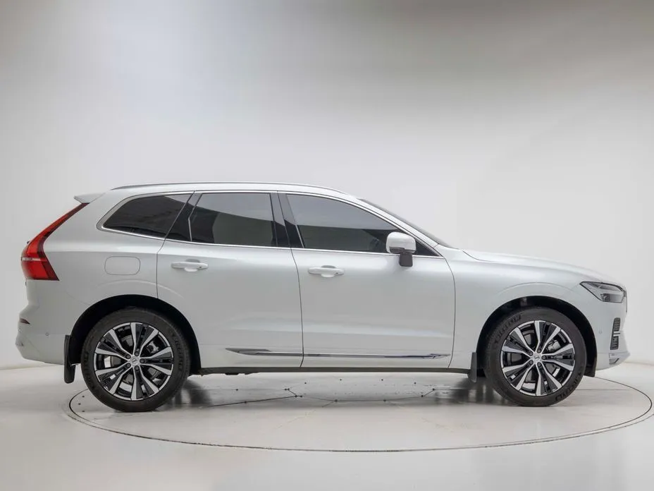 Volvo XC60 2025 из KR, фото 8