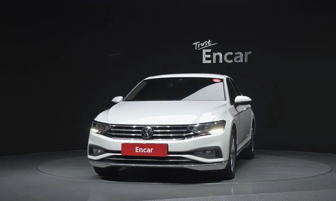 Volkswagen Passat 2022 из KR, фото 3