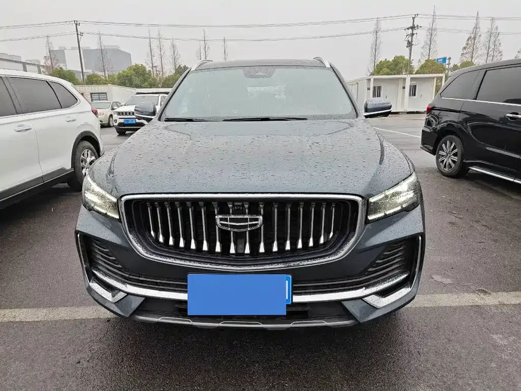 Geely Xingyue L — фото 1
