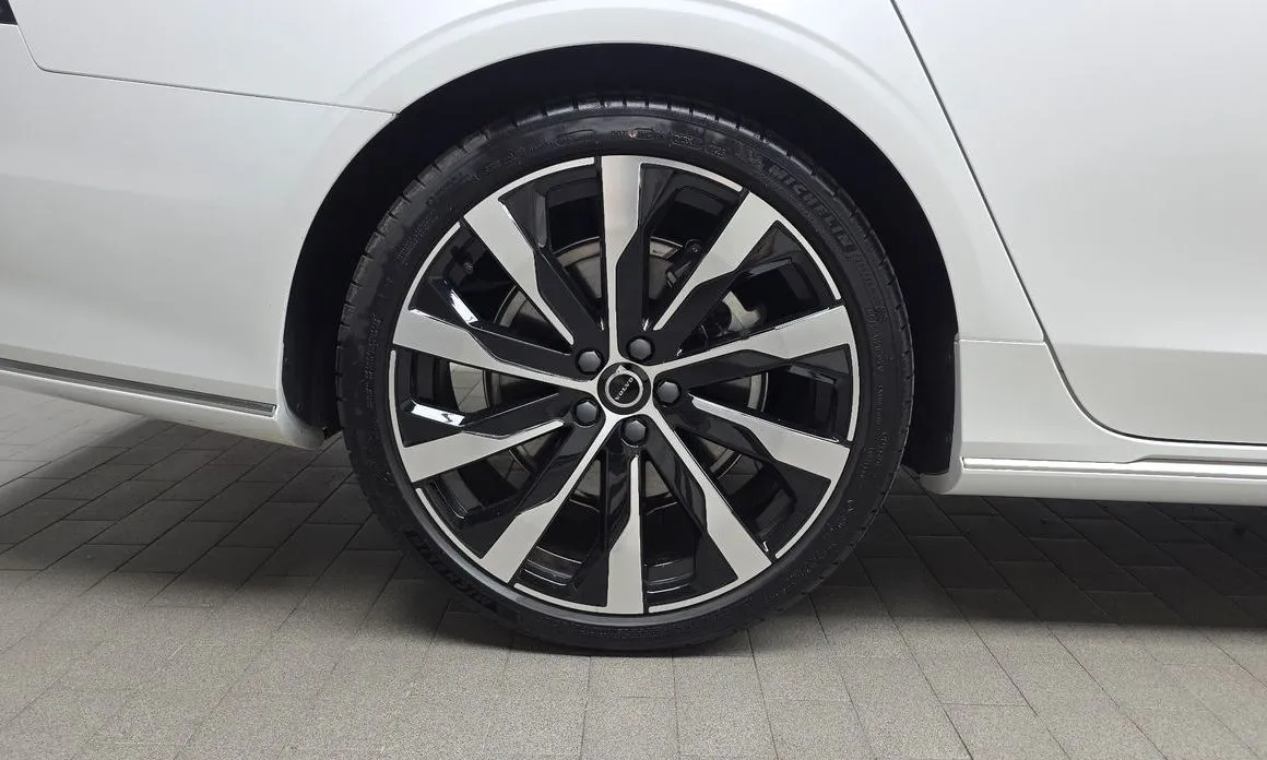 Volvo S90 2026 из KR, фото 7
