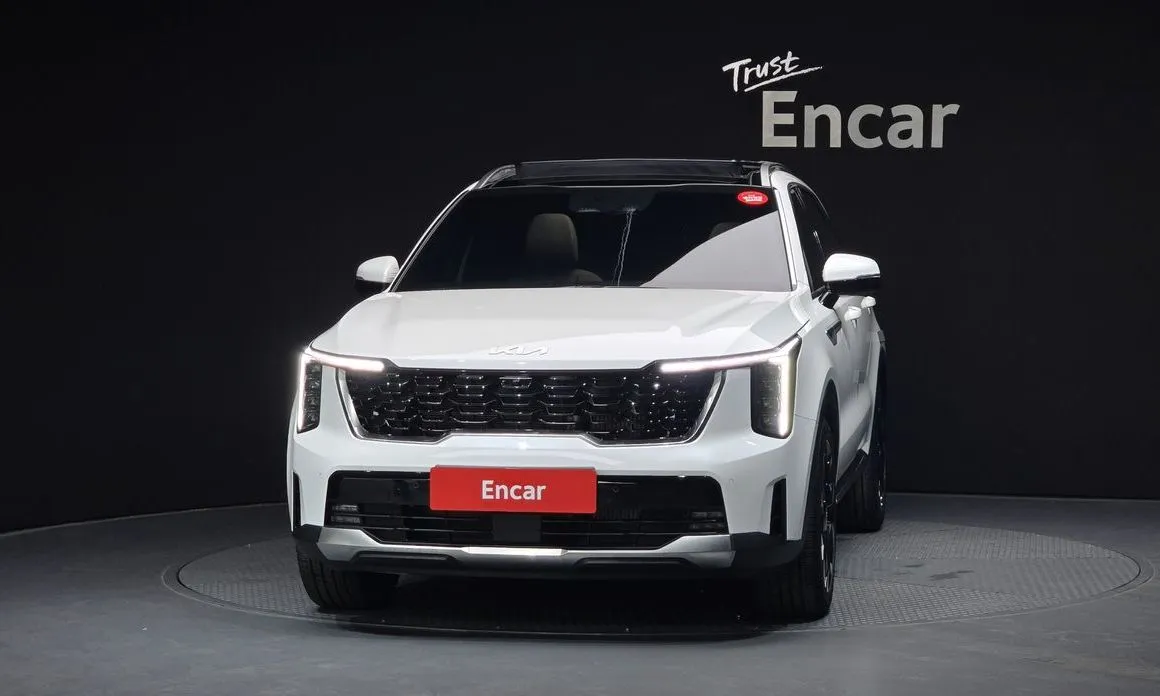Kia Sorento — фото 7