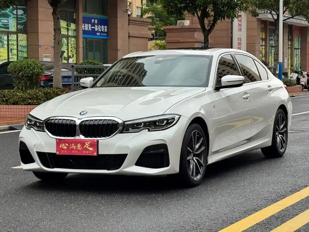 BMW 3 Series — фото 1