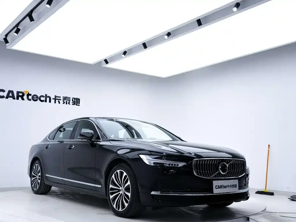 Volvo S90 — фото 7