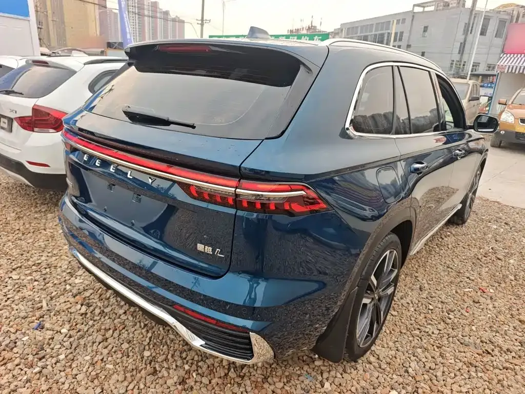 Geely Xingyue L — фото 10