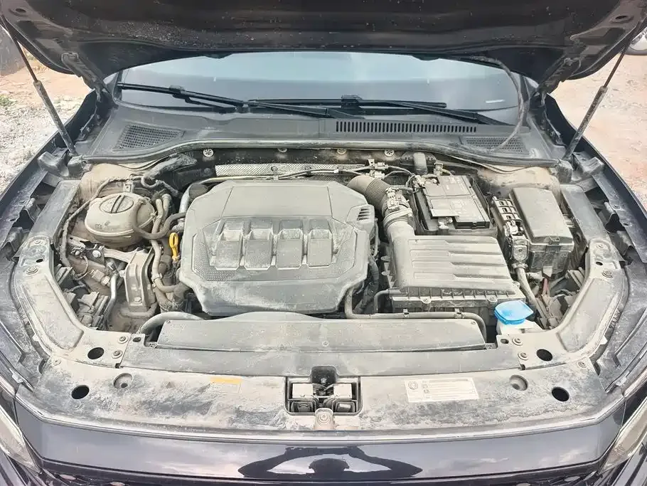 Volkswagen Passat — фото 10