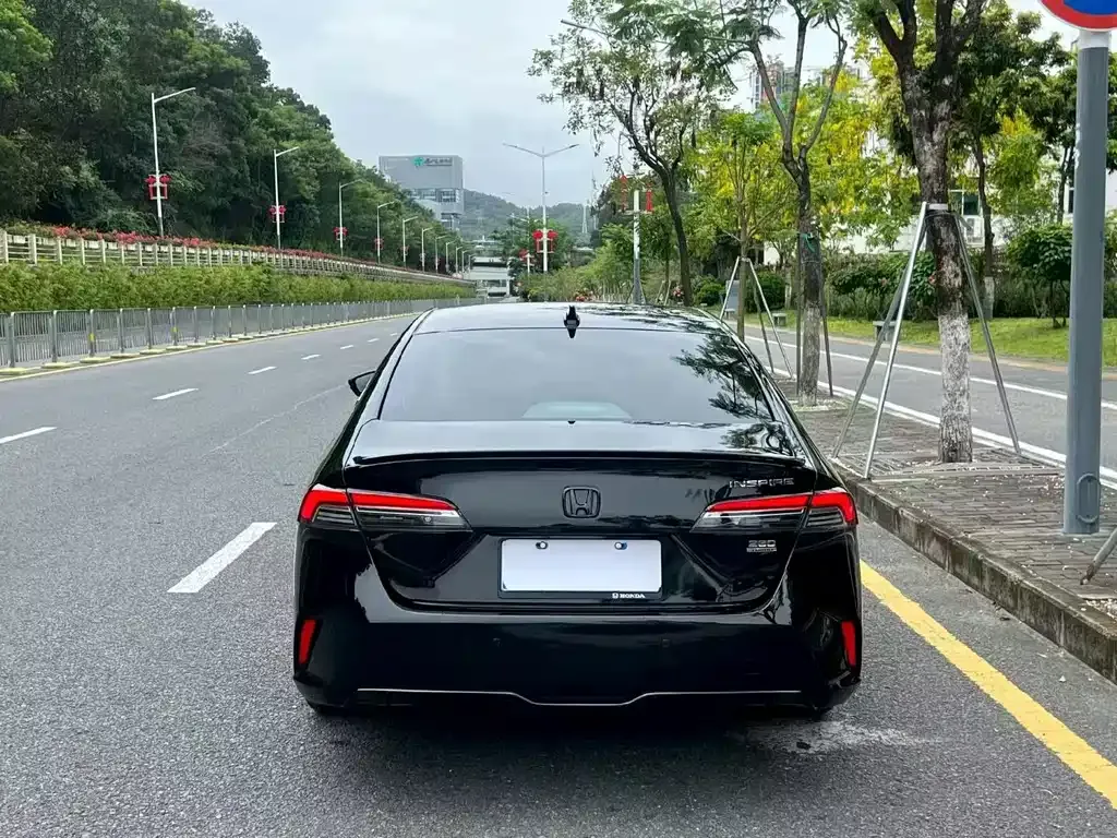 Honda Inspire — фото 6