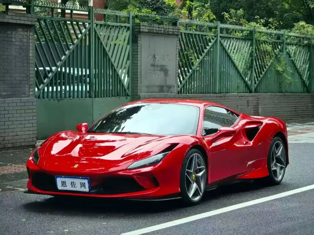 Ferrari F8 — фото 1