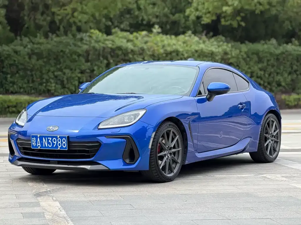 Subaru BRZ — фото 1