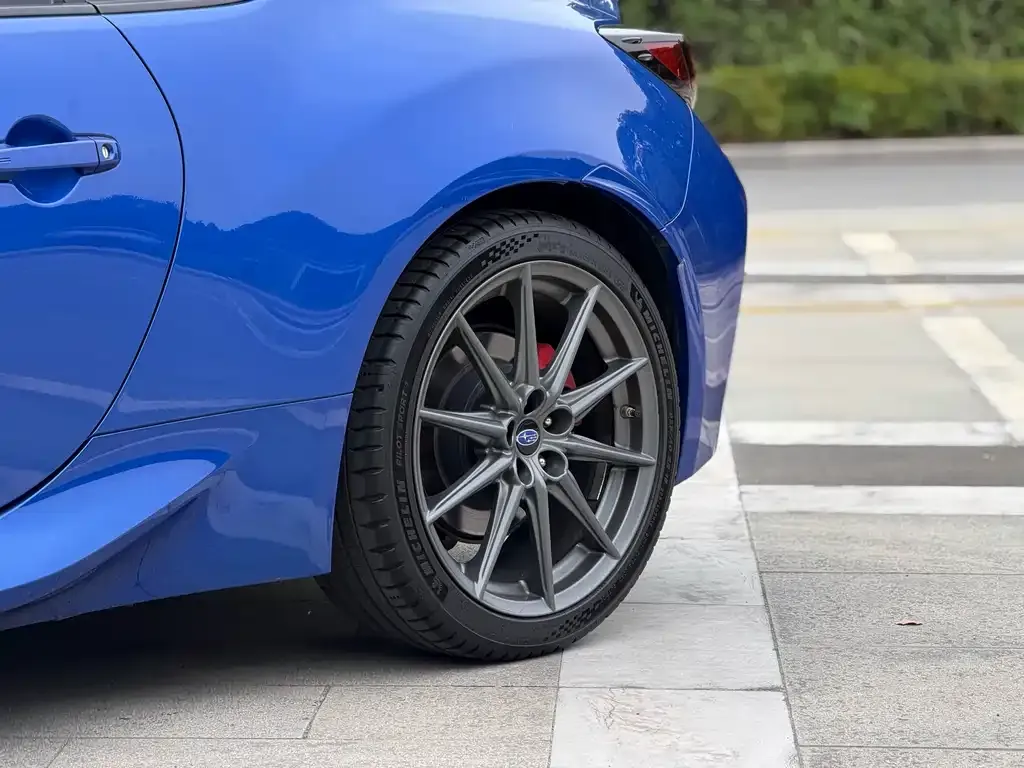 Subaru BRZ — фото 6