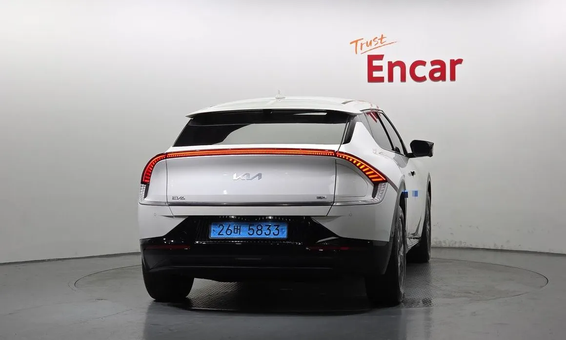 Kia EV6 — фото 2