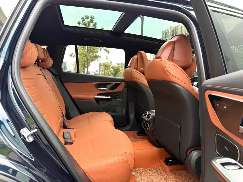Mercedes-Benz GLC 2024 из CN, фото 3