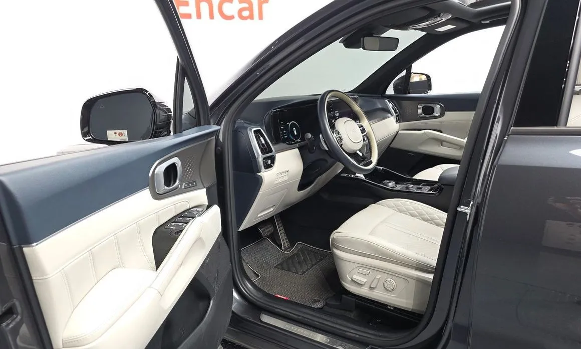 Kia Sorento — фото 6
