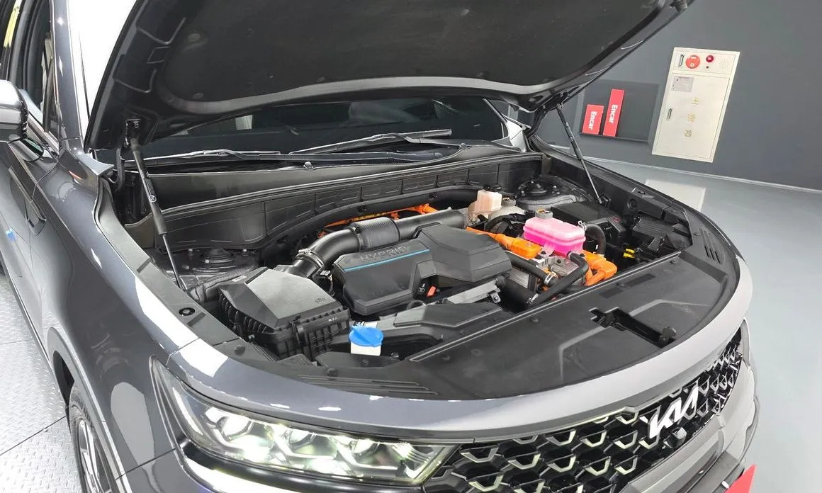Kia Sorento — фото 9