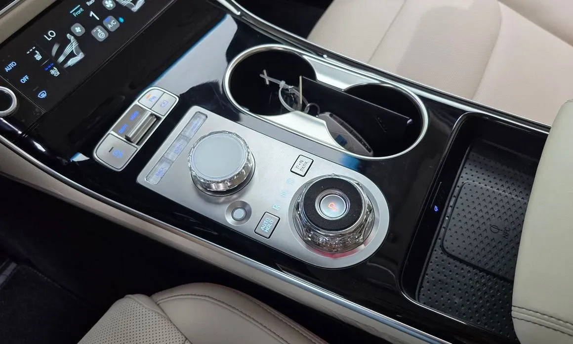 Genesis GV70 — фото 10