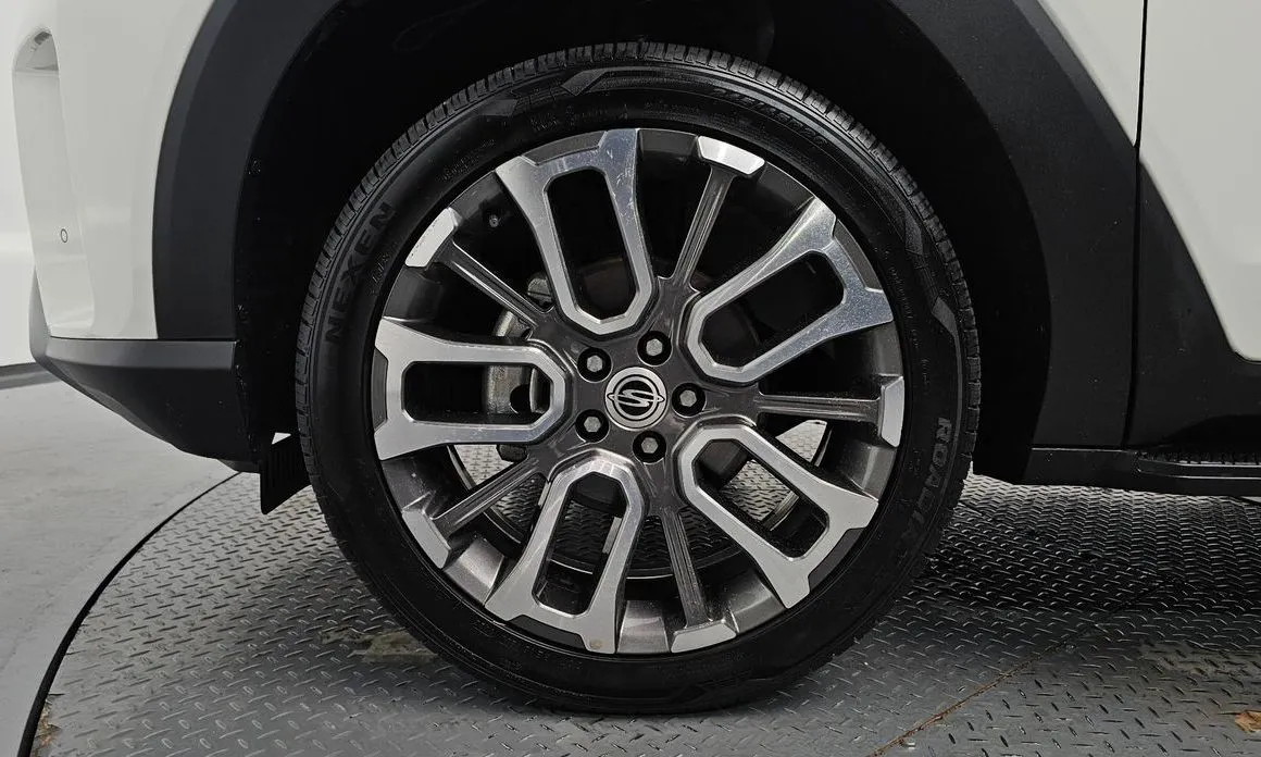 KG Mobility (Ssangyong) Torres — фото 6