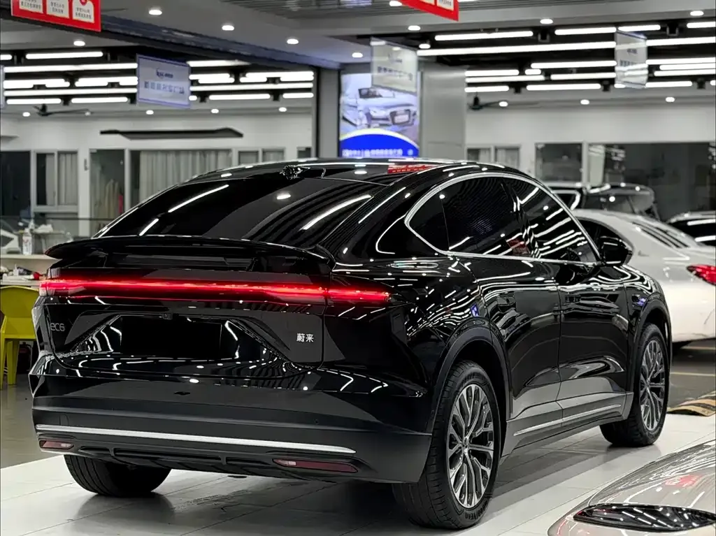 NIO EC6 — фото 10