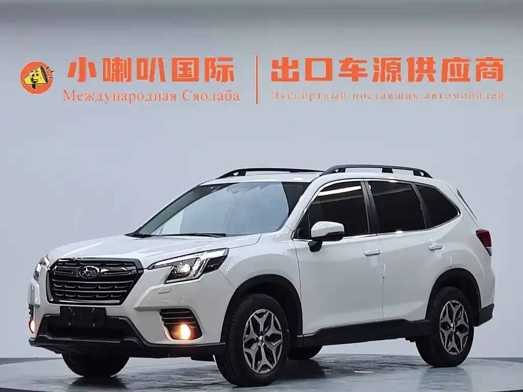 Subaru Forester — фото 1