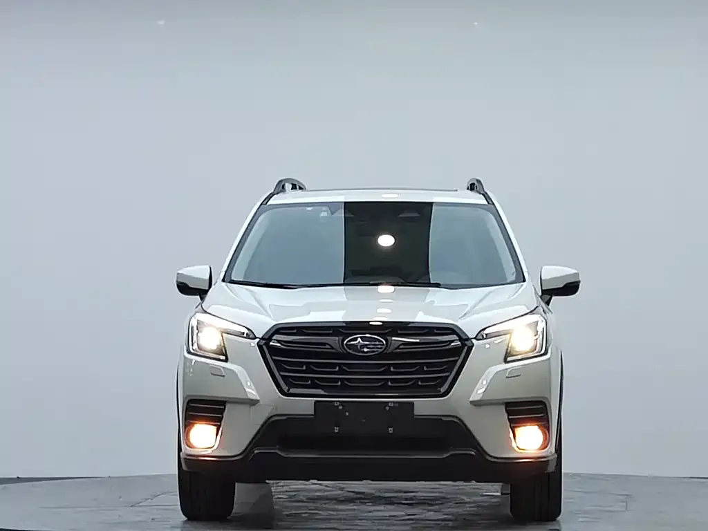 Subaru Forester — фото 5
