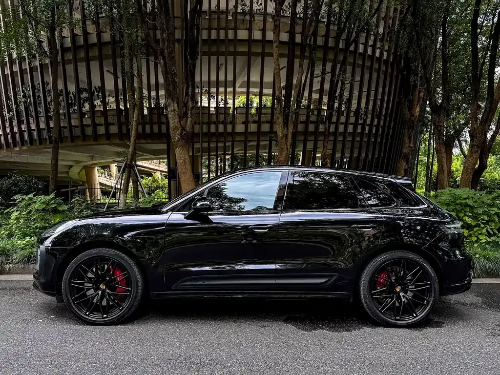 Porsche Macan — фото 6