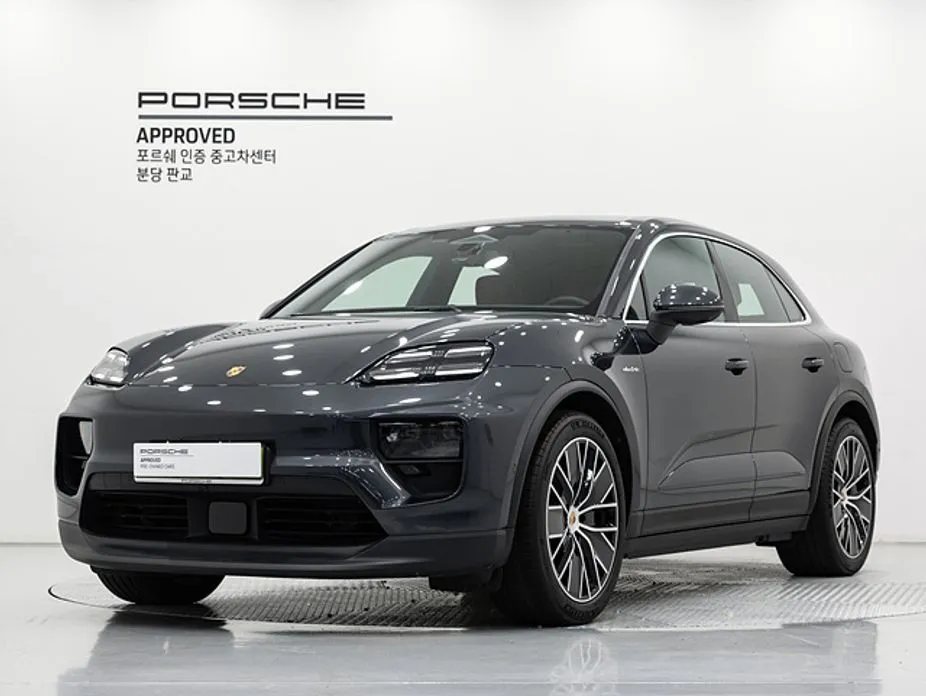 Porsche Macan — фото 1