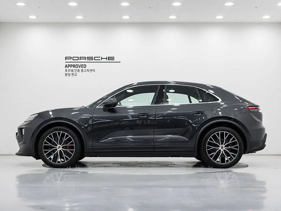 Porsche Macan — фото 10