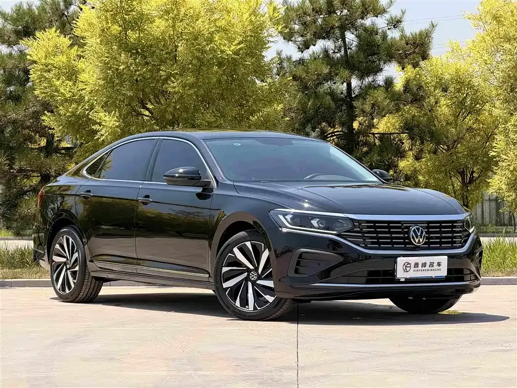 Volkswagen Passat — фото 7