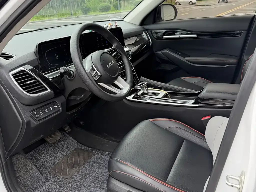 Kia Seltos 2023 из CN, фото 5