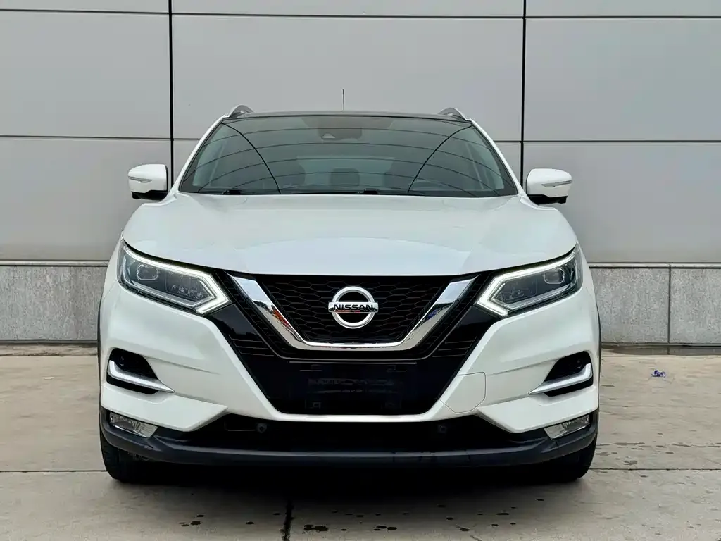 Nissan Qashqai — фото 4