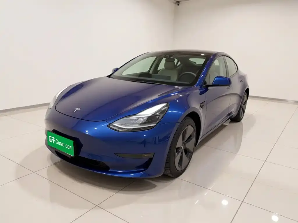 Tesla Model 3 — фото 2