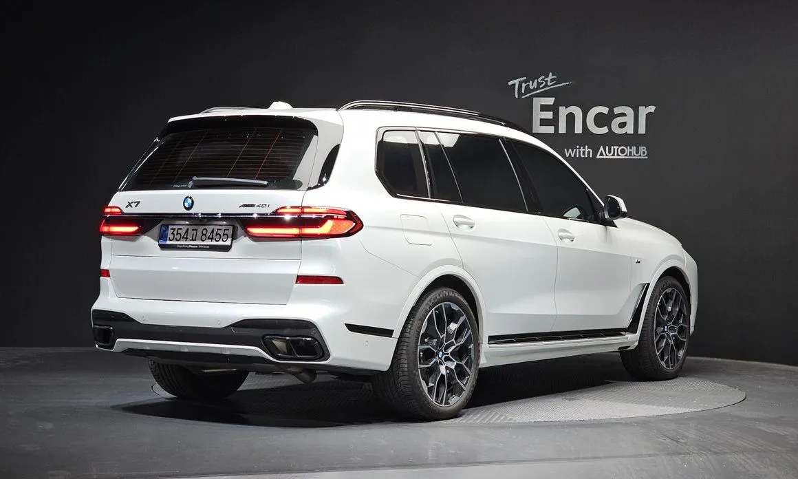 BMW X7 — фото 10