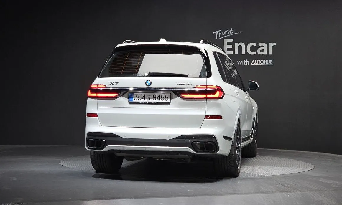 BMW X7 — фото 2