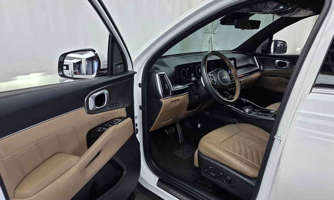 Kia Sorento — фото 9